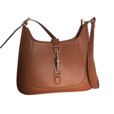 Ledertasche mit Goldschnalle