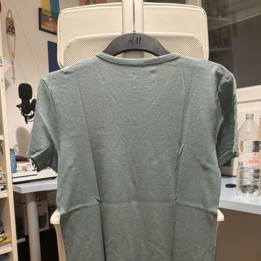 Green T-shirt 