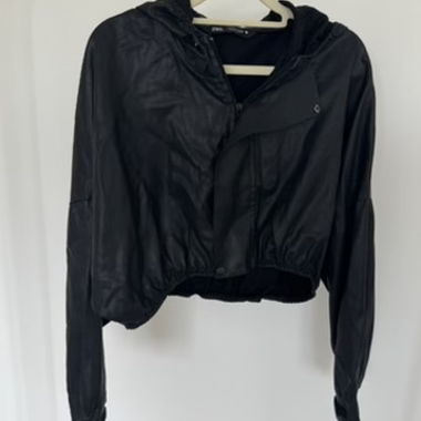 Black Zara Cropped Jacket