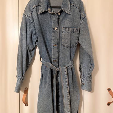 H&M Divided denim dress with tie belt, size M