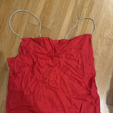 Rückenfreies Oberteil 