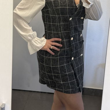 Robe blazer courte à carreaux noir et blanc