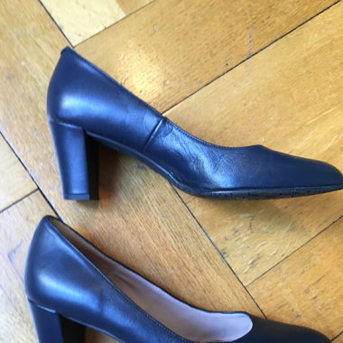 Dunkelblaue Absatzschuhe GR35