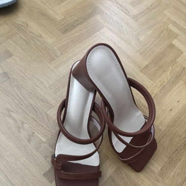 Sandalen