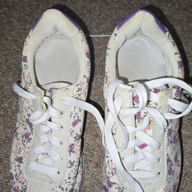 Turnschuhe 