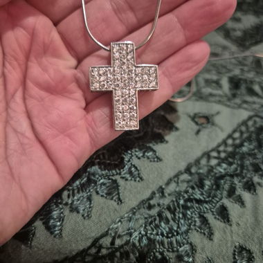 Collier croix strass