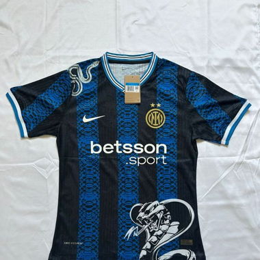 (NEU) Fussballtrikot Inter Milan M