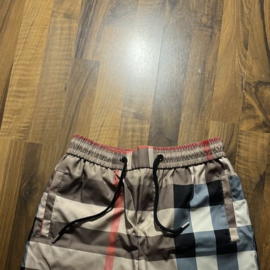 Burberry Hosen