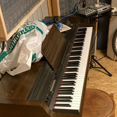 Klavier Roland 