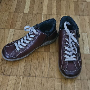 Schuhe
