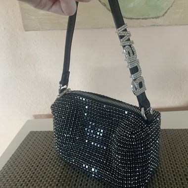 Satz von Taschen
