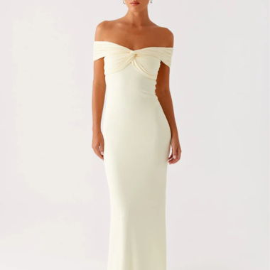 Abendkleid, gelb, Gr.34/ xs (grösser geschnitten)