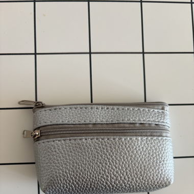 Elegante portamonete argento