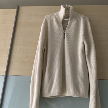 White cozy Sweater