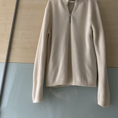 White cozy Sweater