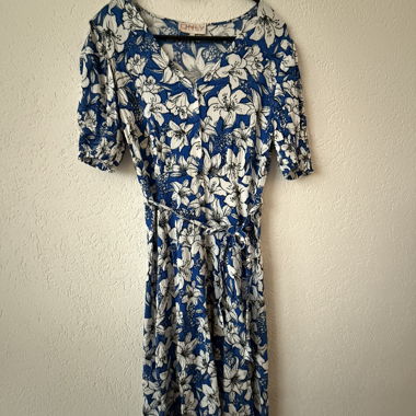 Summer dress with floral pattern