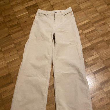H&M jeans cream
