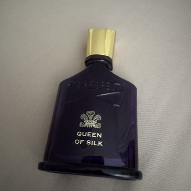 Queen of Silk Creed
