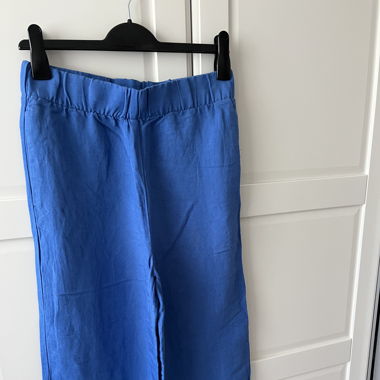 Blaue Freizeithose aus Leinen