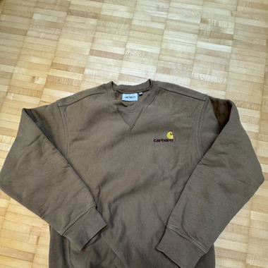 Carhartt brown Sweater