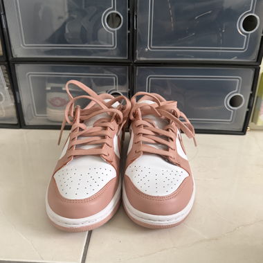 Nike dunk low rosa cipria e bianche