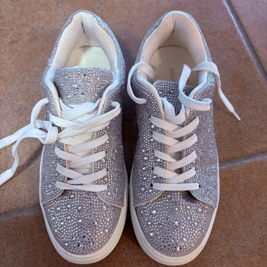 Sneakers glitter con strass