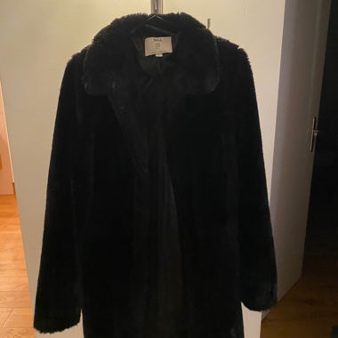 Fake Fur Mantel