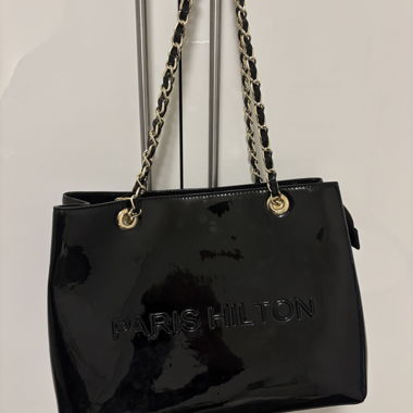 Paris Hilton Lack‑Handtasche schwarz