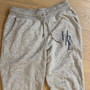 Graue Jogginghose mit Logo