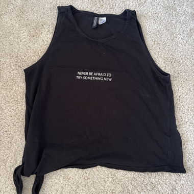 Black tank top with print