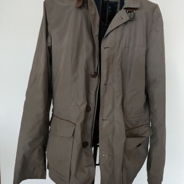 Leichte Jacke FRC World