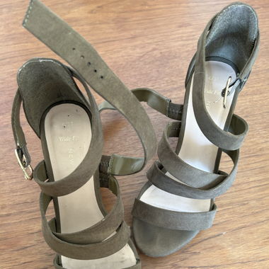 Wide Fit Absatzschuh