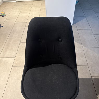 6 chaises de salle à manger 