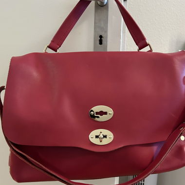 Bellissima borsa del marchio Postina