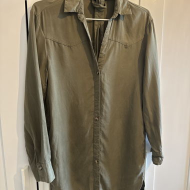 Long shirt