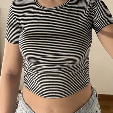 T-shirt corto a righe