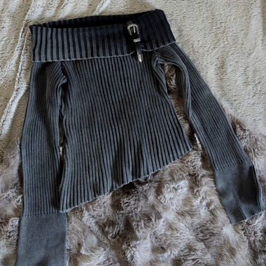 Off-Shoulder Top