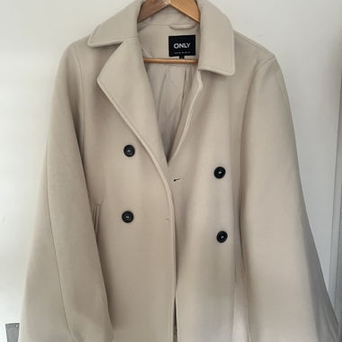 Beiges Cape