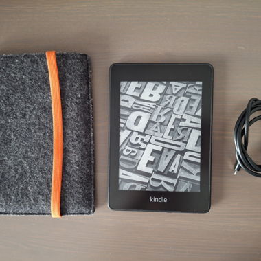 Kindle E-Reader mit Case