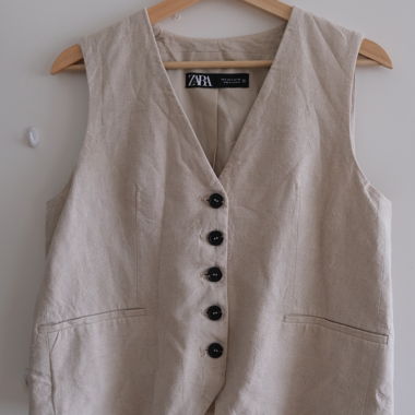 Beige Weste