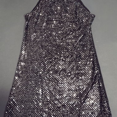 Abito Grigio con Paillettes e Collo Halter