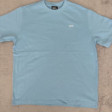 T-Shirt azzurro chiaro