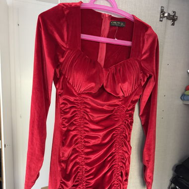 Robe bordeaux