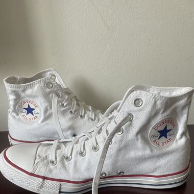 Classic White Converse Size 42.5