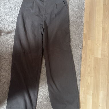 Pantaloni a gamba larga grigio scuro