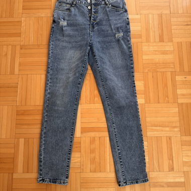 Grey slim jeans size M