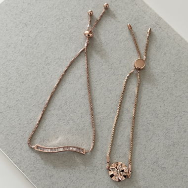Set di braccialetti regolabili color oro rosa