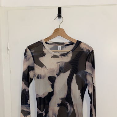 Durchscheinendes Langarmshirt