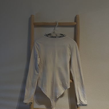 Levi’s Body