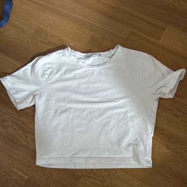 Weisses Top von Zara grösse S kaum verwendet 
